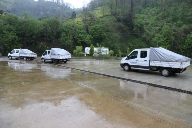 Rize Belediyesi'nin Gıda Yardımları Sürüyor