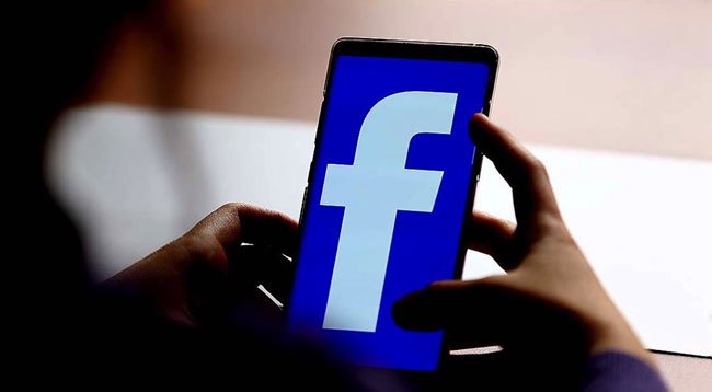 Facebook 'Koronavirüs Bilgi Merkezi'ni Kullanıma Sundu